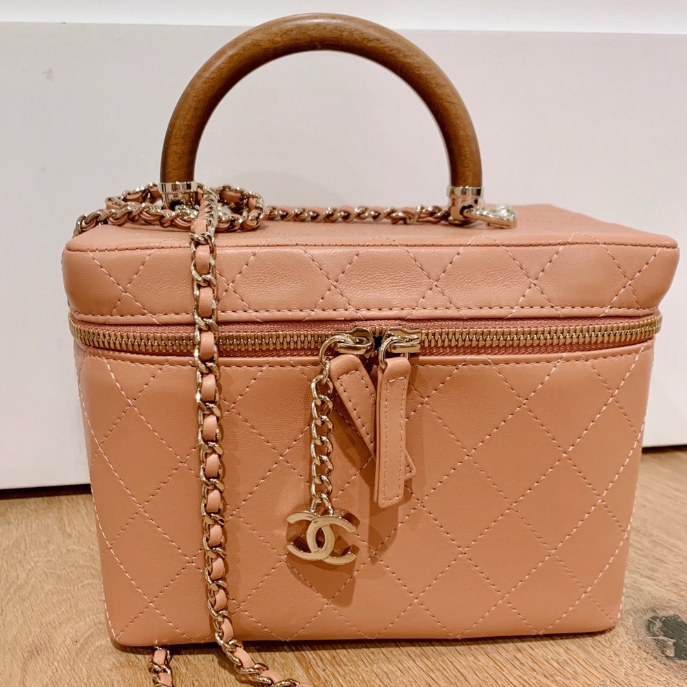 Chanel vintage bag